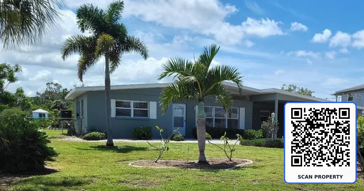 828 BLUE HERON BOULEVARD property photo