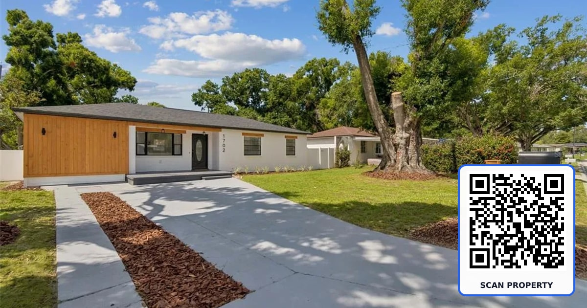 1702 W JOHNSTON AVENUE property photo