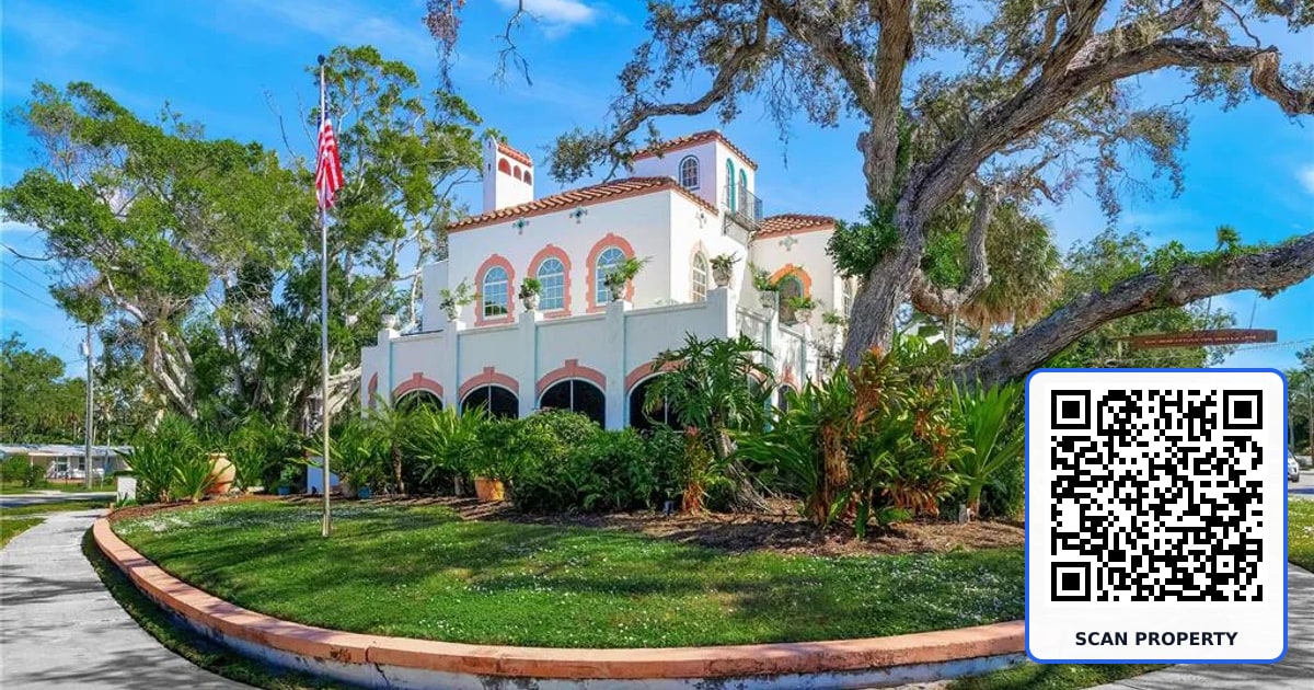 2830 BAY SHORE CIRCLE property photo