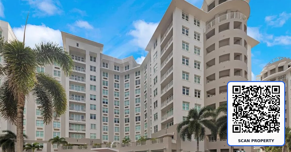 Cond Capitolio Plaza CALLE DEL MUELLE UNIT 21007 property photo