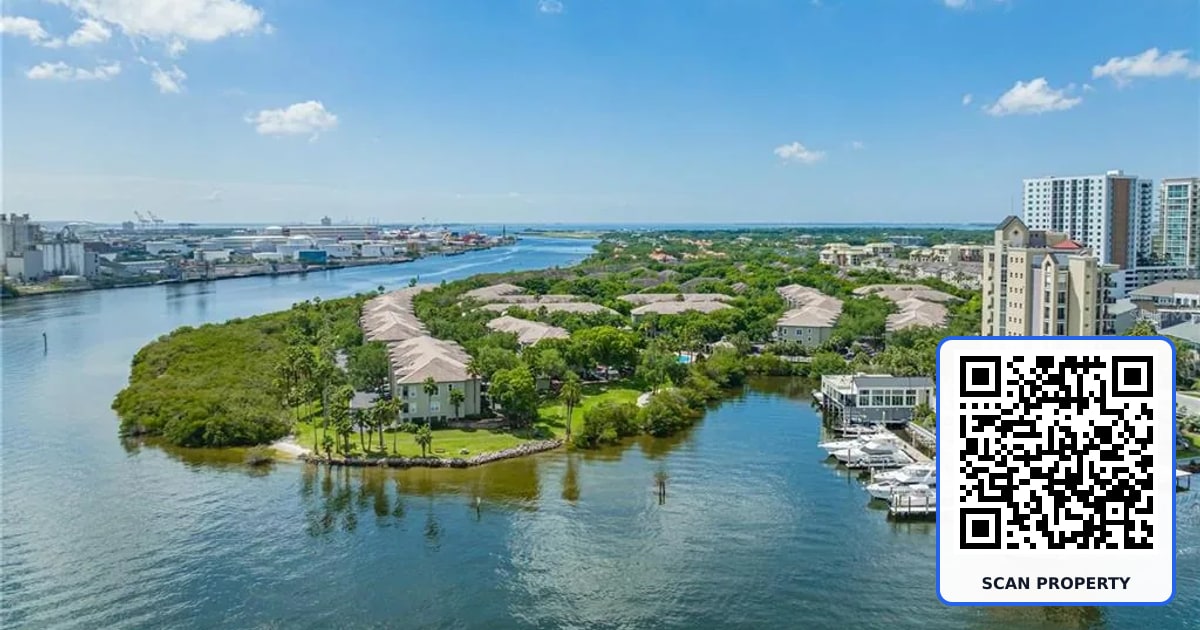 724 CORAL REEF DRIVE property photo