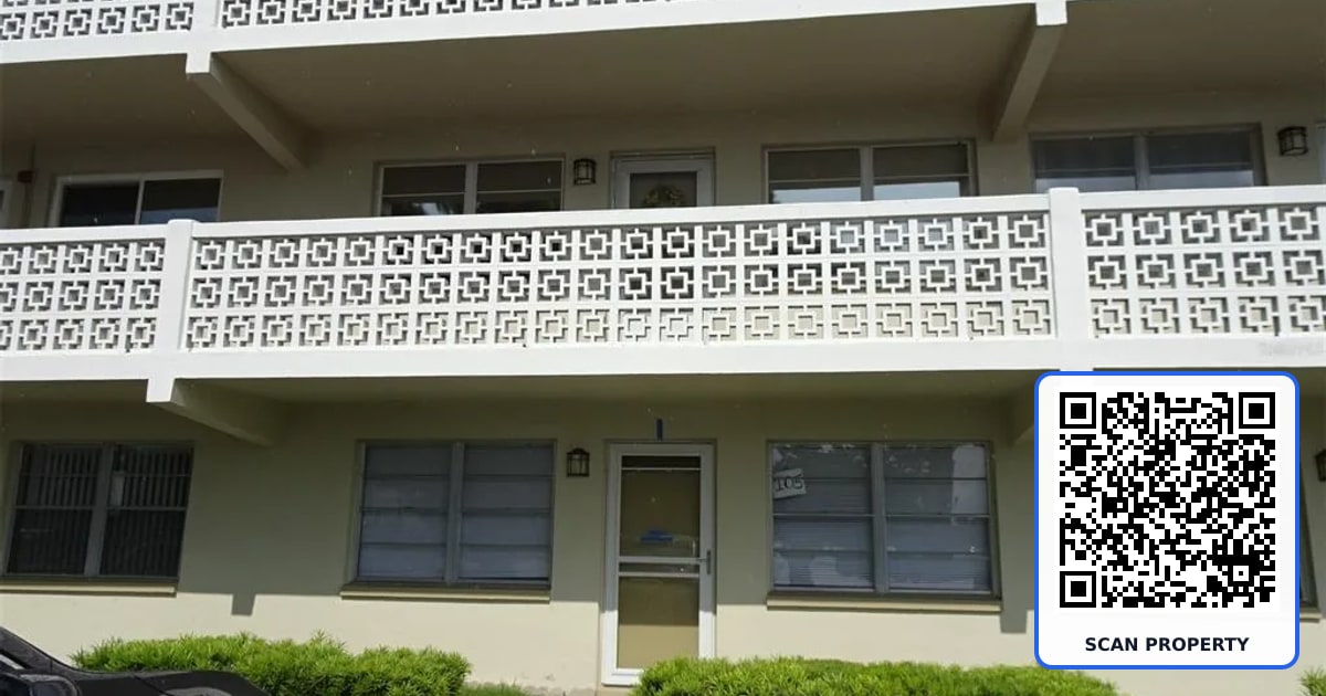 8100 DR MARTIN LUTHER KING JR STREET N UNIT 105 property photo