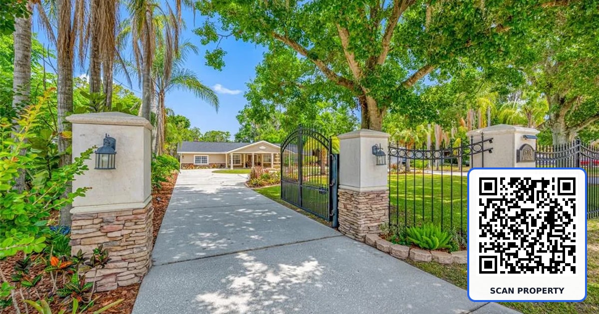 15314 LAKE MAGDALENE BOULEVARD property photo