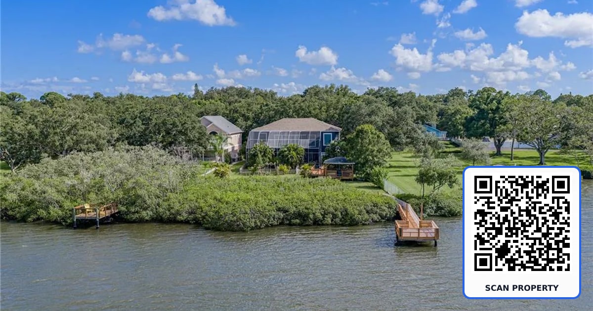 3484 SHORE DRIVE property photo