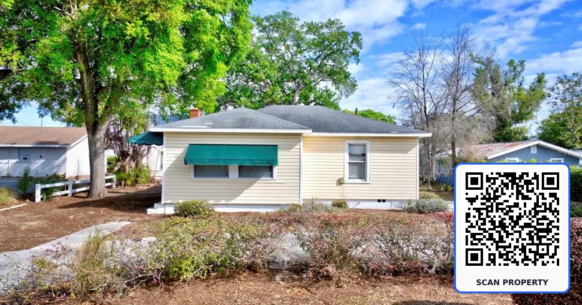 121 BATES AVENUE SE property photo