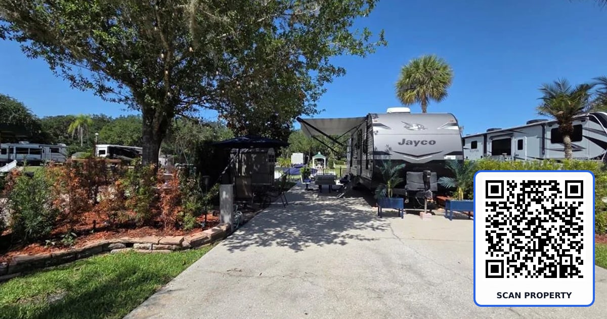 579 WATERWAY DRIVE property photo