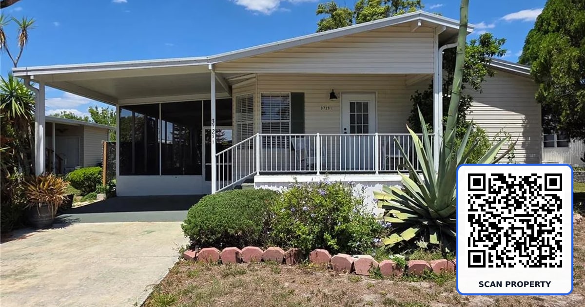 37251 LOIS AVENUE property photo
