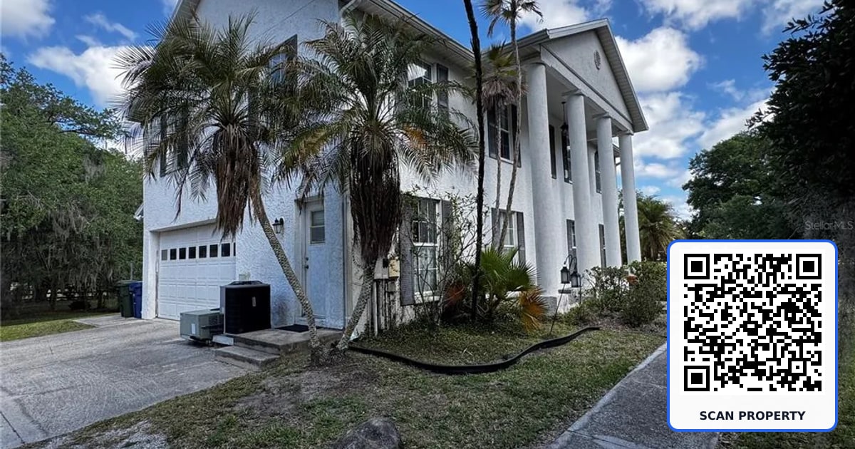 1701 BERN CREEK LOOP property photo