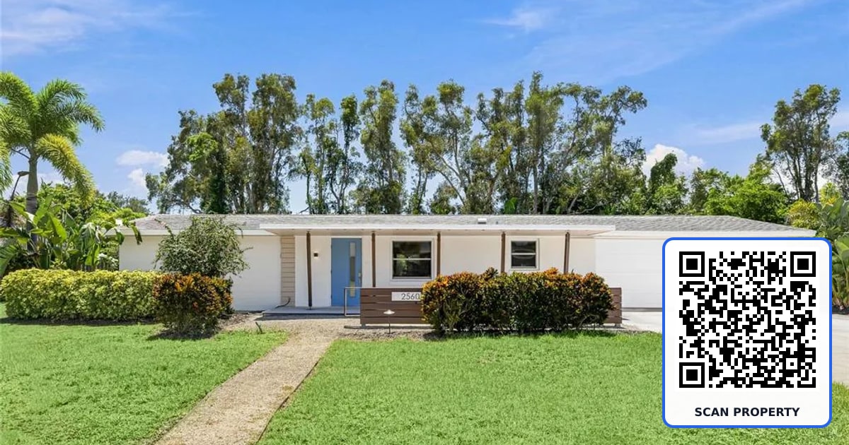 2560 SUNNYSIDE STREET property photo