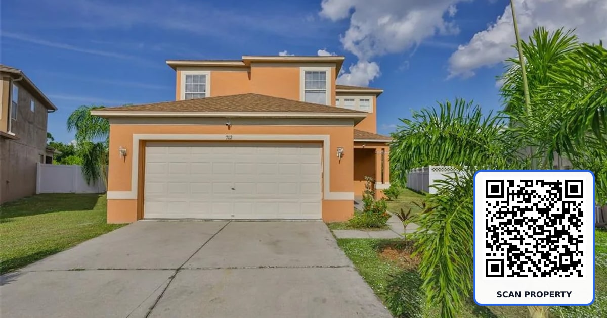702 CRISTELLE JEAN DRIVE property photo