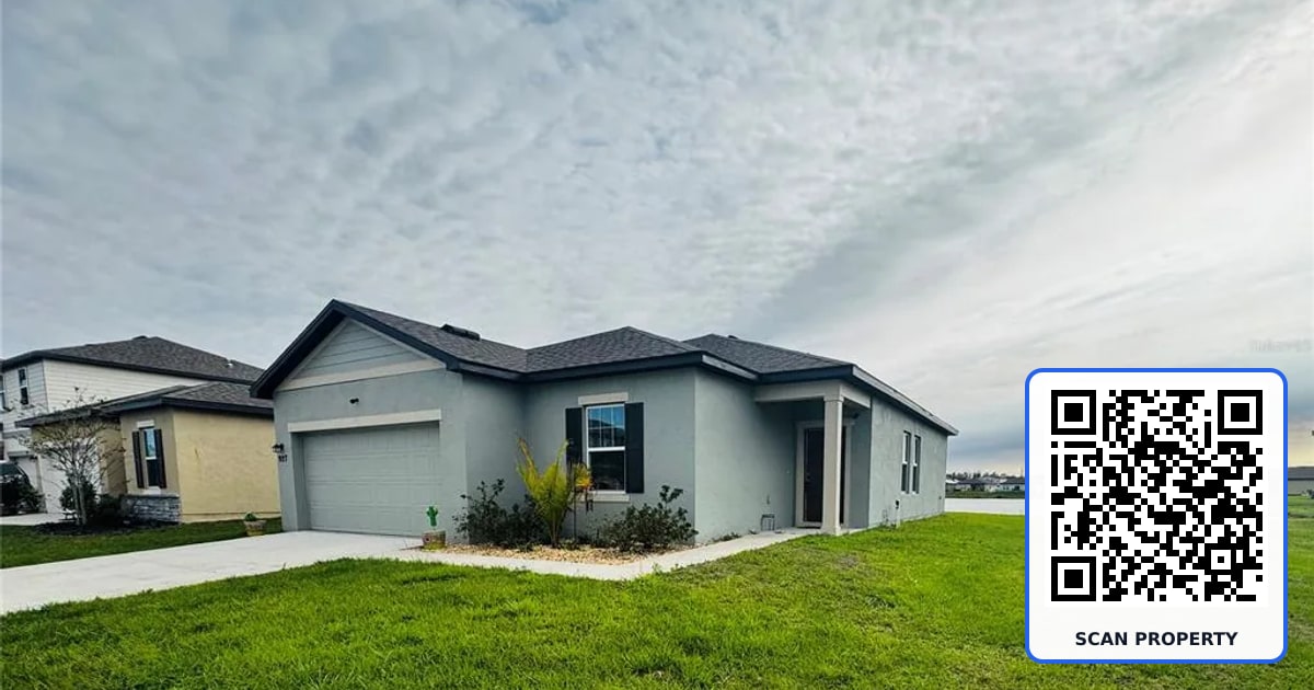 927 KELLY FERN LOOP property photo