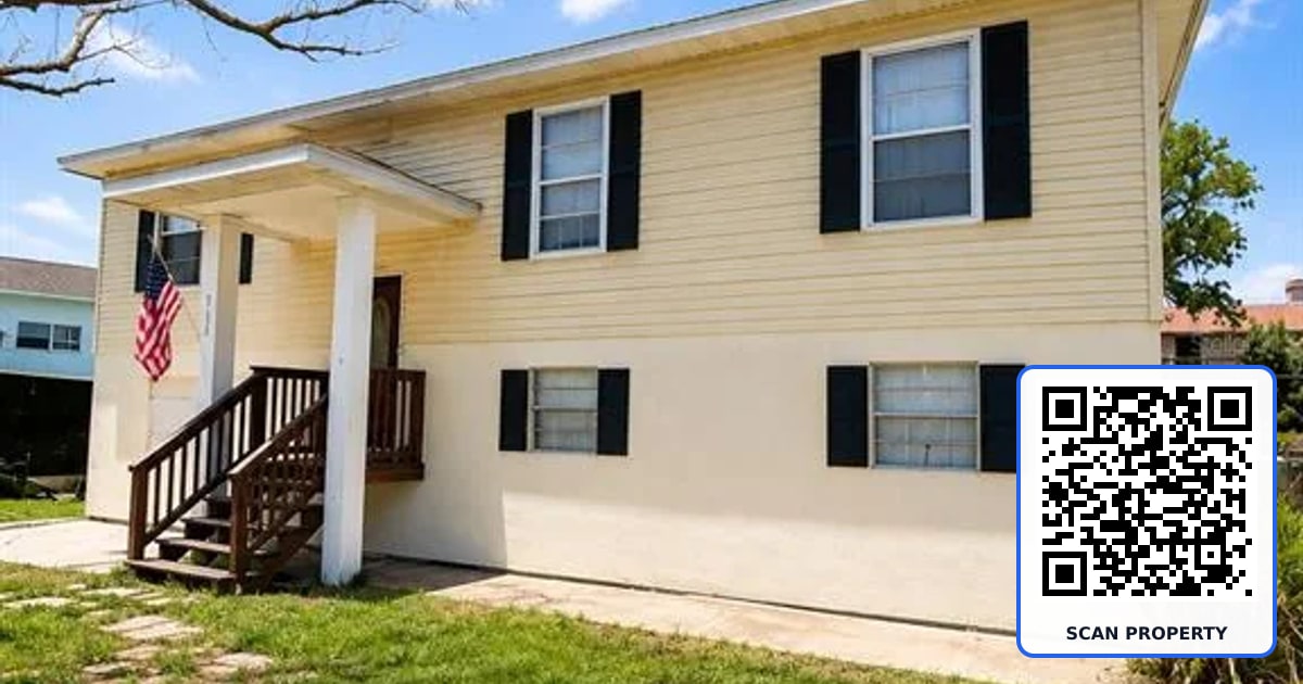 712 48TH STREET W property photo