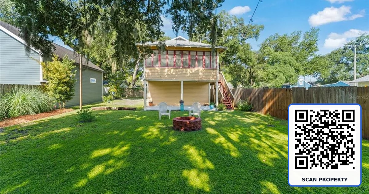 1018 S ELM AVENUE property photo