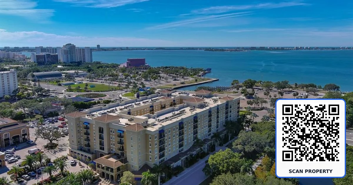 1064 N TAMIAMI TRAIL UNIT 1433 property photo
