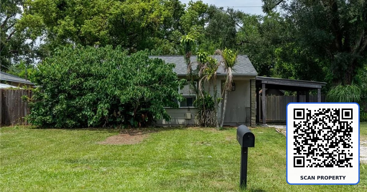 304 E HYDRANGIA STREET property photo