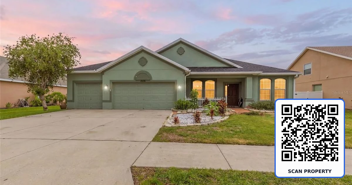 2206 VIA CORTONA STREET property photo