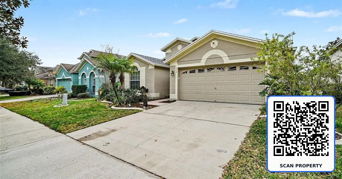 215 FERN GULLEY DRIVE property photo