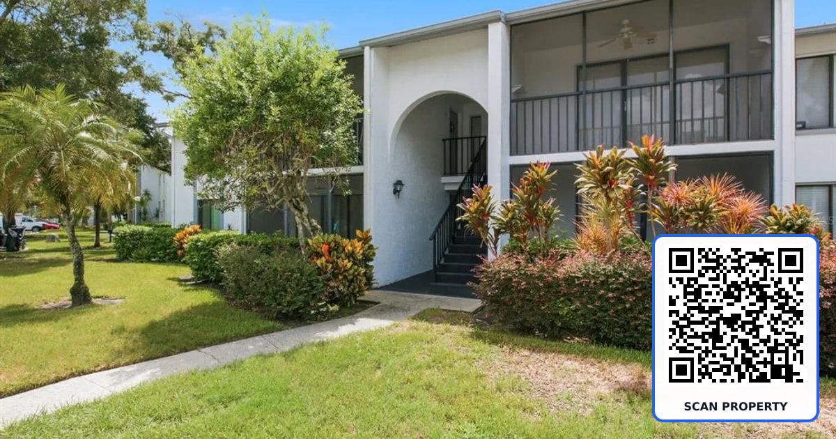1345 PINE RIDGE CIRCLE E UNIT A2 property photo