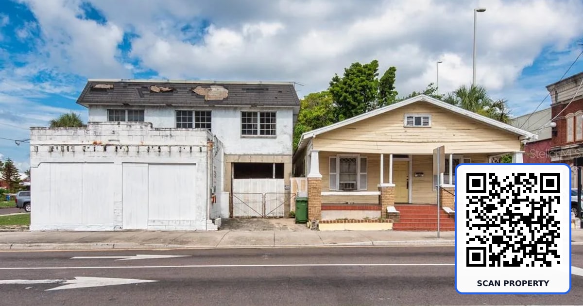 1406 N HOWARD AVENUE property photo