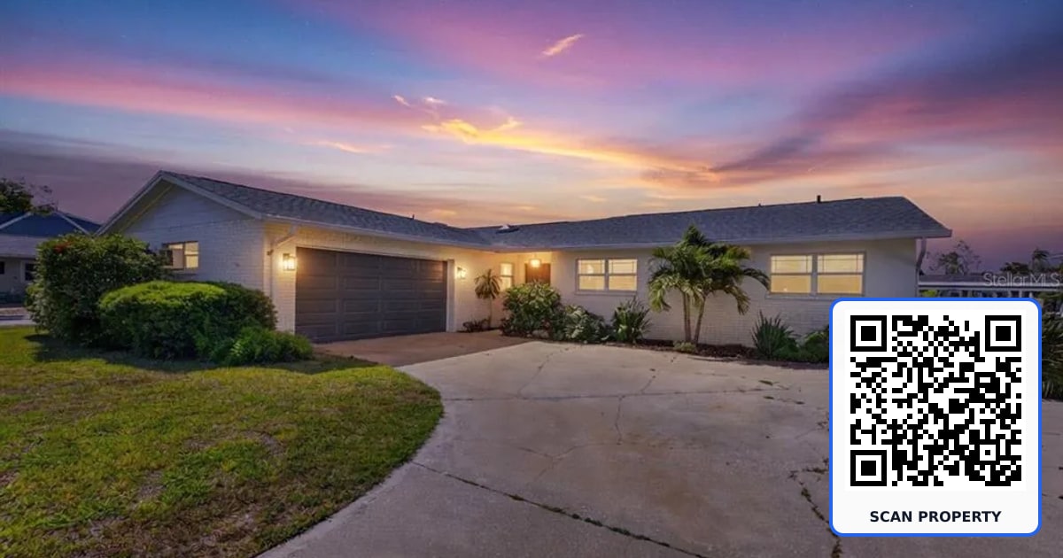 8450 FLAGSTONE DRIVE property photo