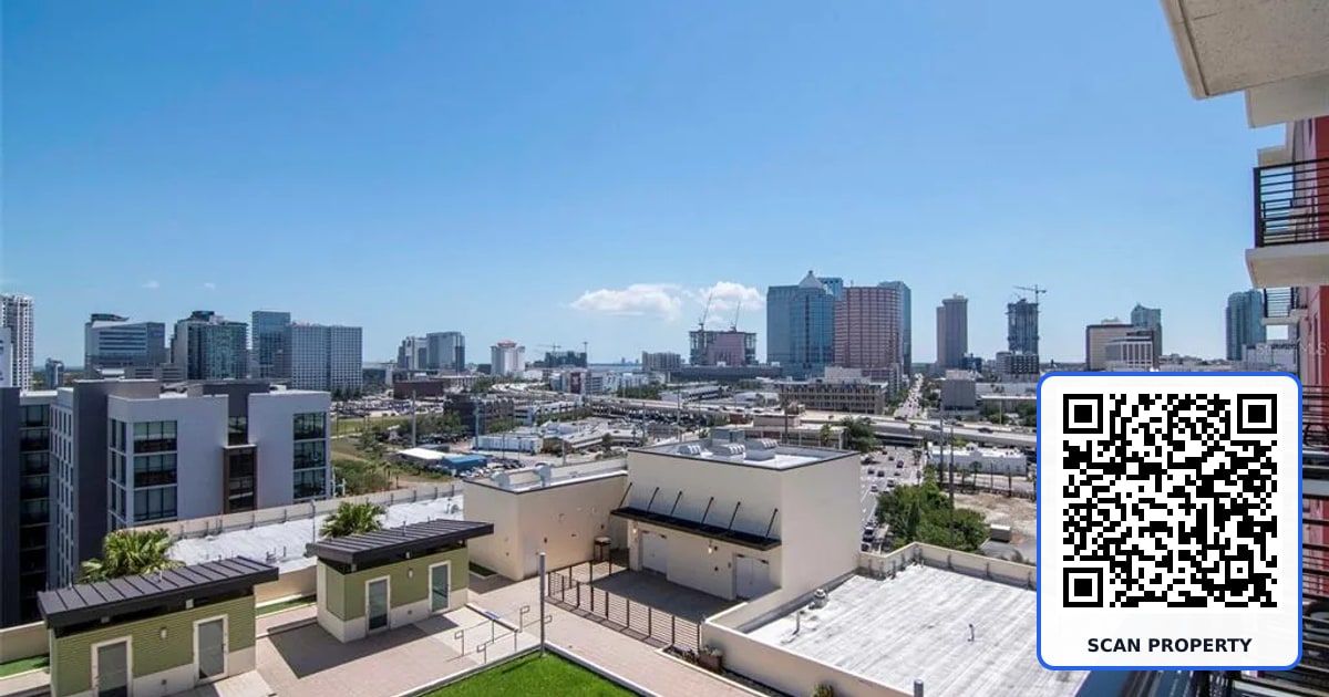 1120 E KENNEDY BOULEVARD UNIT 1211 property photo