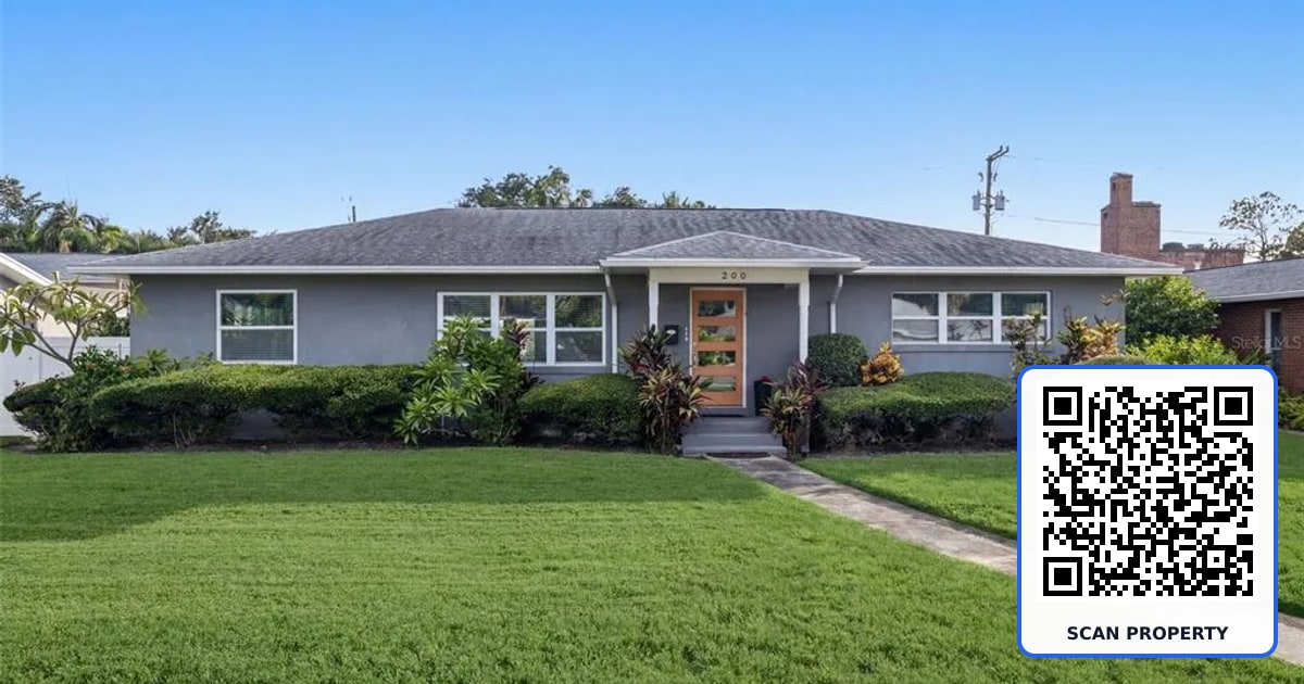 200 PARK STREET N property photo