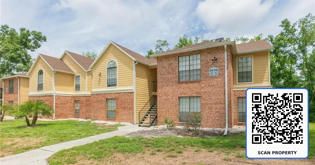 8636 MALLARD RESERVE DRIVE UNIT 201 property photo