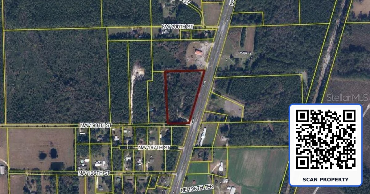 19978 N HIGHWAY 301 property photo