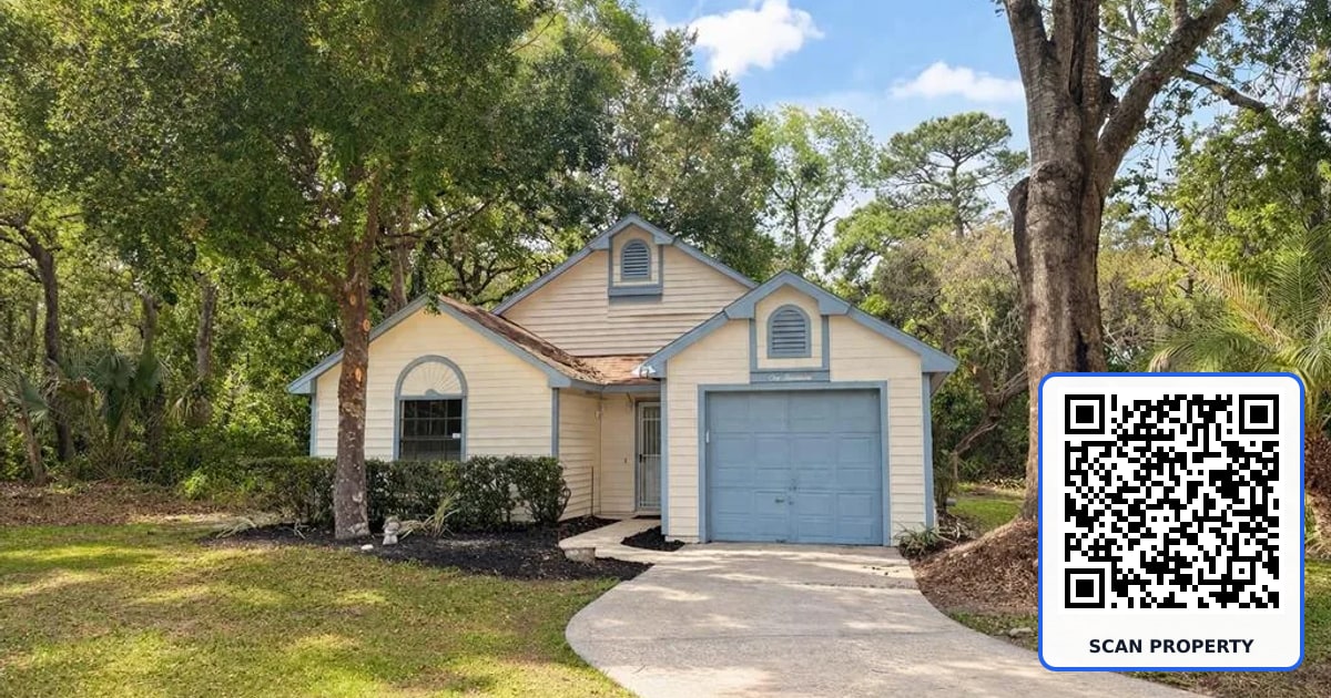 114 SPREADING OAK COURT property photo
