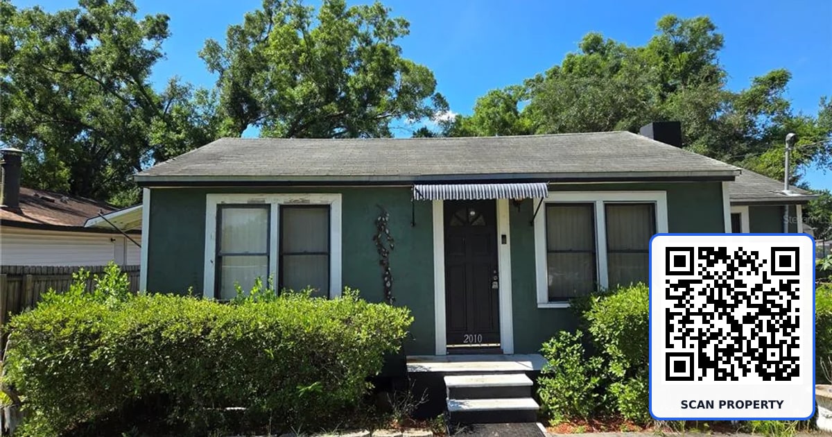 2010 W JEAN STREET property photo