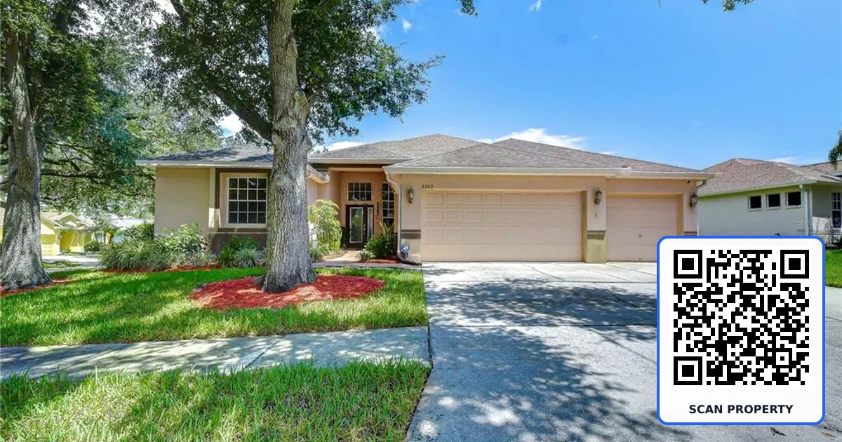 2202 LONGMORE CIRCLE property photo