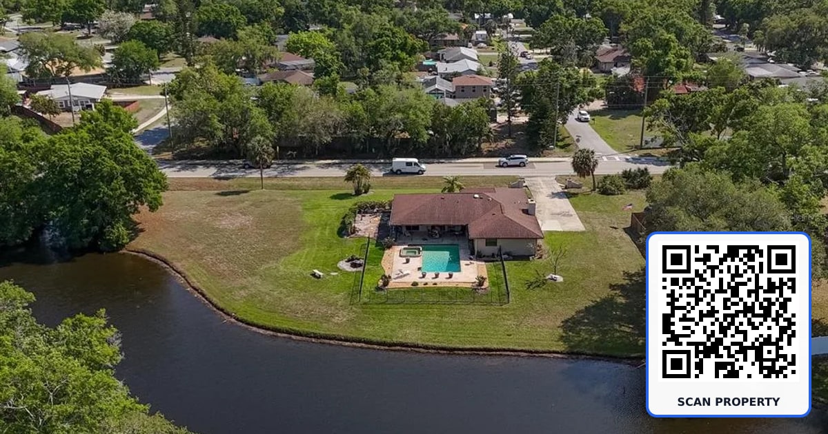 3927 DESOTO ROAD property photo