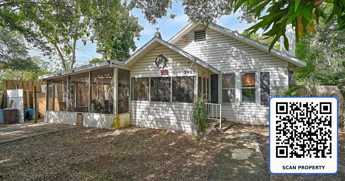 2403 HICKORY AVENUE property photo