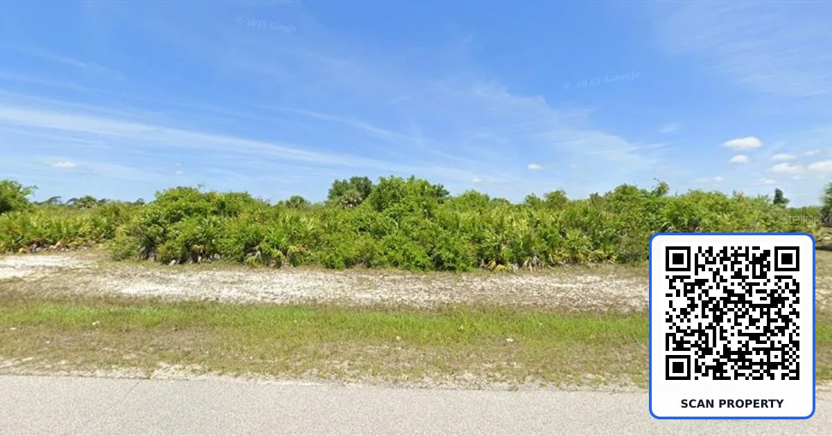 39 DECORORE DRIVE property photo