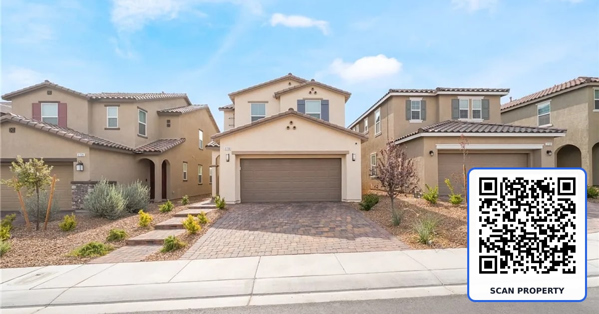 2730 Tricase Street property photo