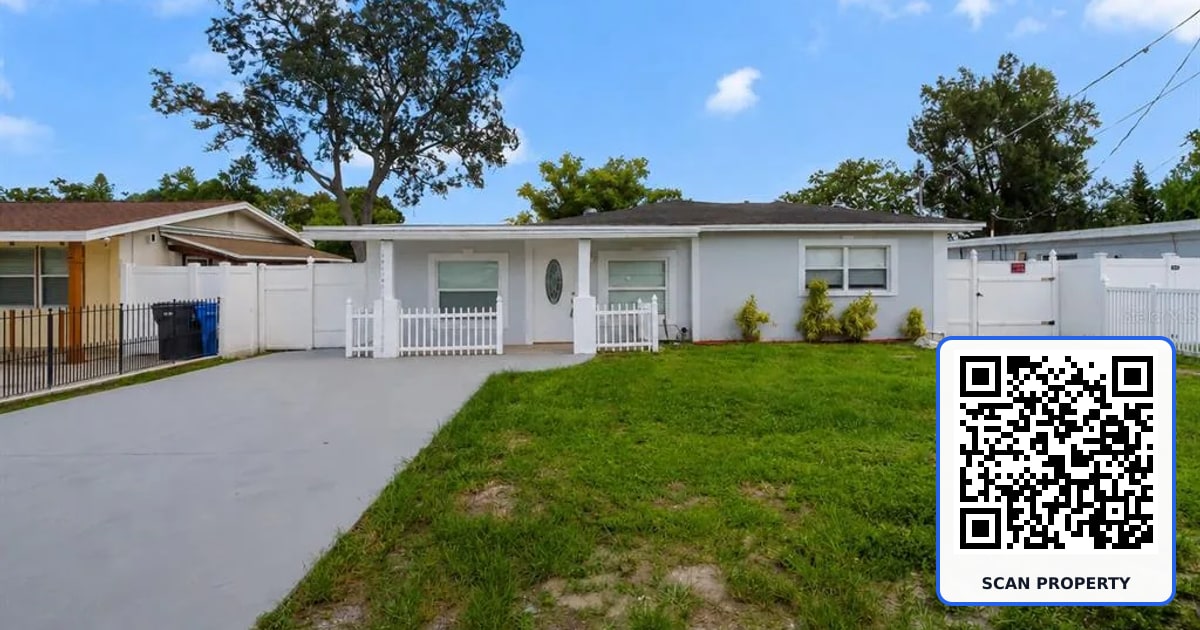 7413 N ARRAWANA AVENUE property photo