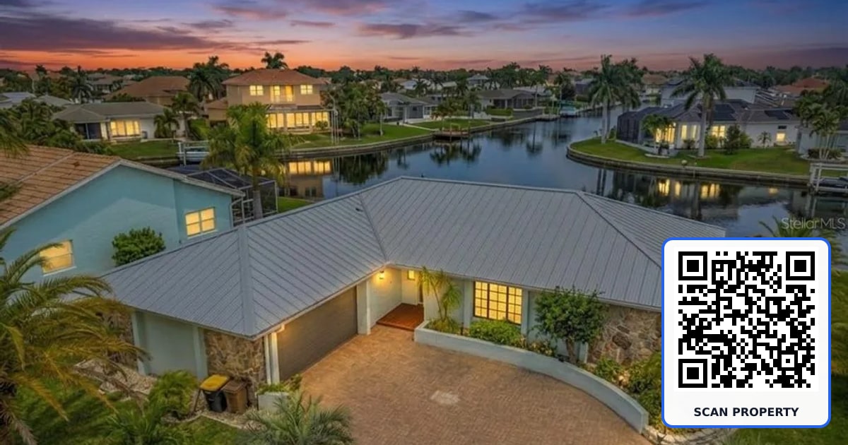 704 BIMINI LANE property photo