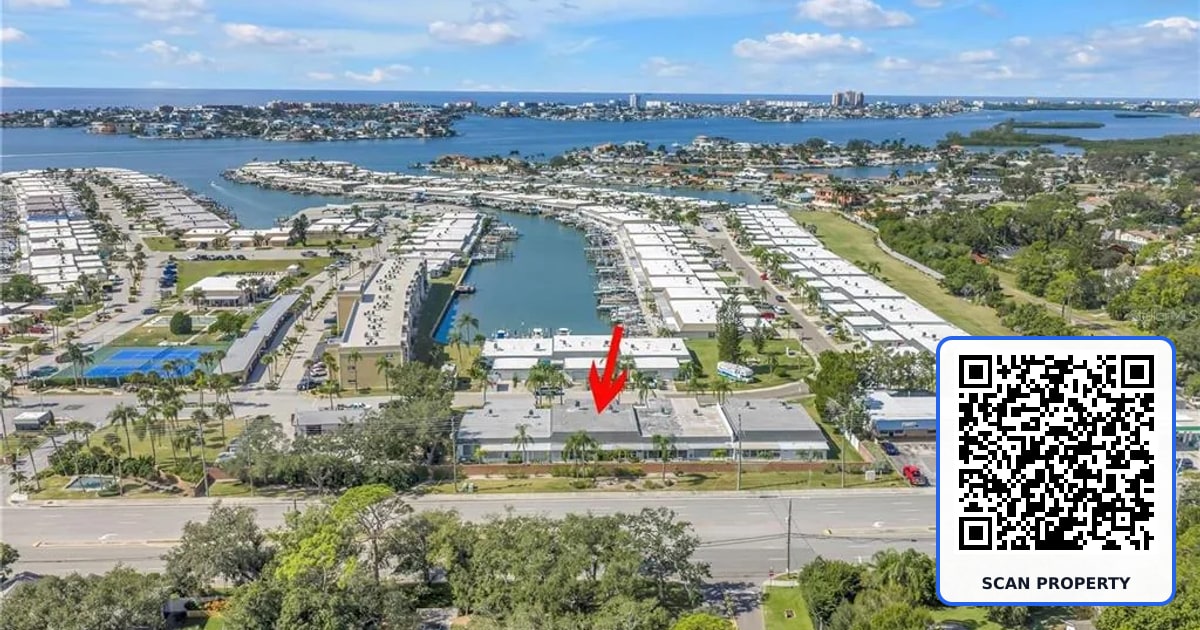 93 BOCA CIEGA POINT BOULEVARD N UNIT 93 property photo