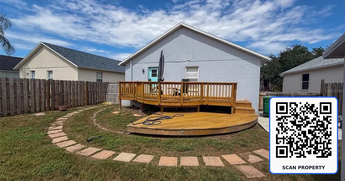 7512 S MASCOTTE STREET property photo