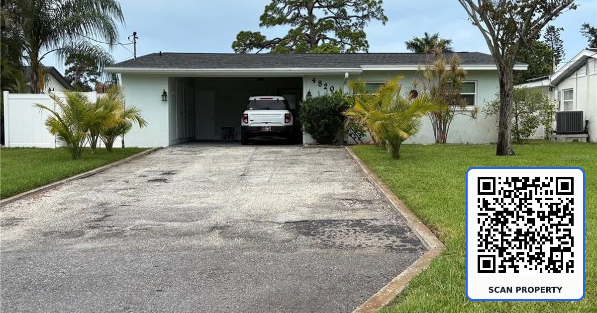 4820 VENETIAN BOULEVARD NE property photo