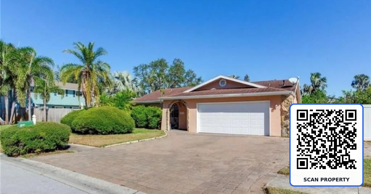 5875 BAY PINES LAKES BOULEVARD property photo