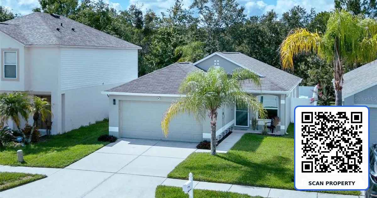 30516 BIRDHOUSE DRIVE property photo