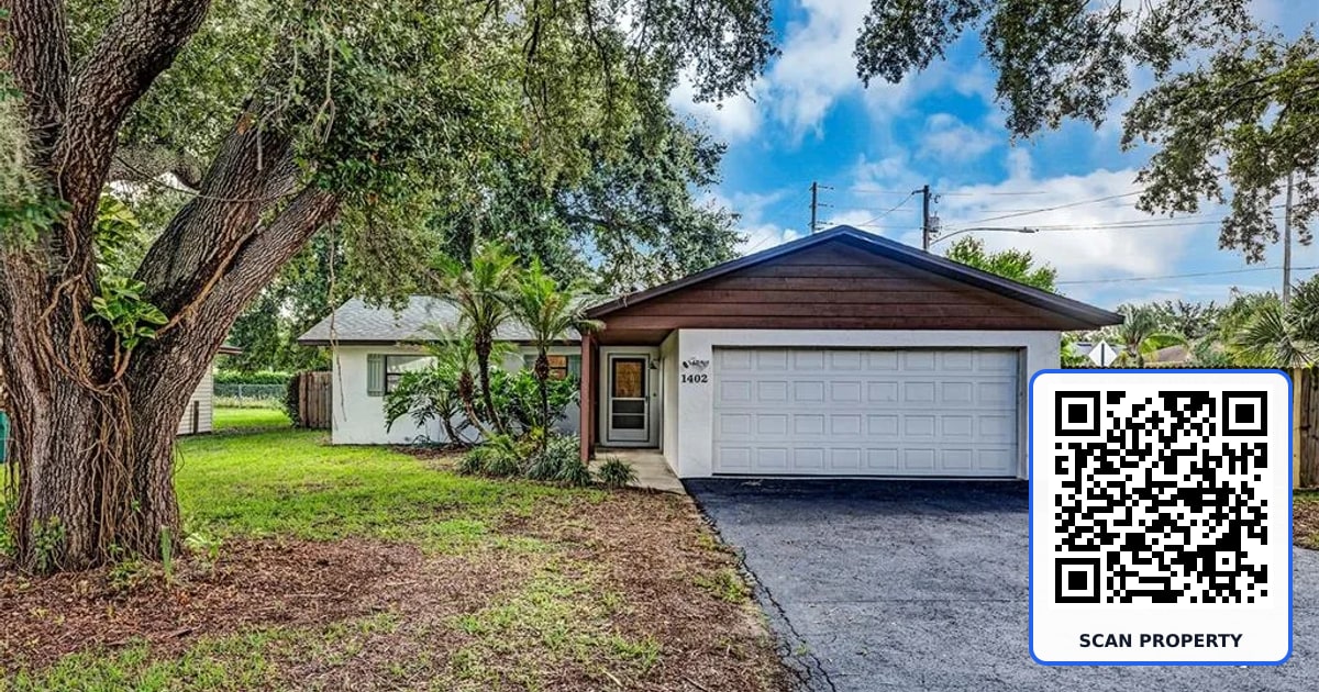 1402 CRYSTAL COURT property photo