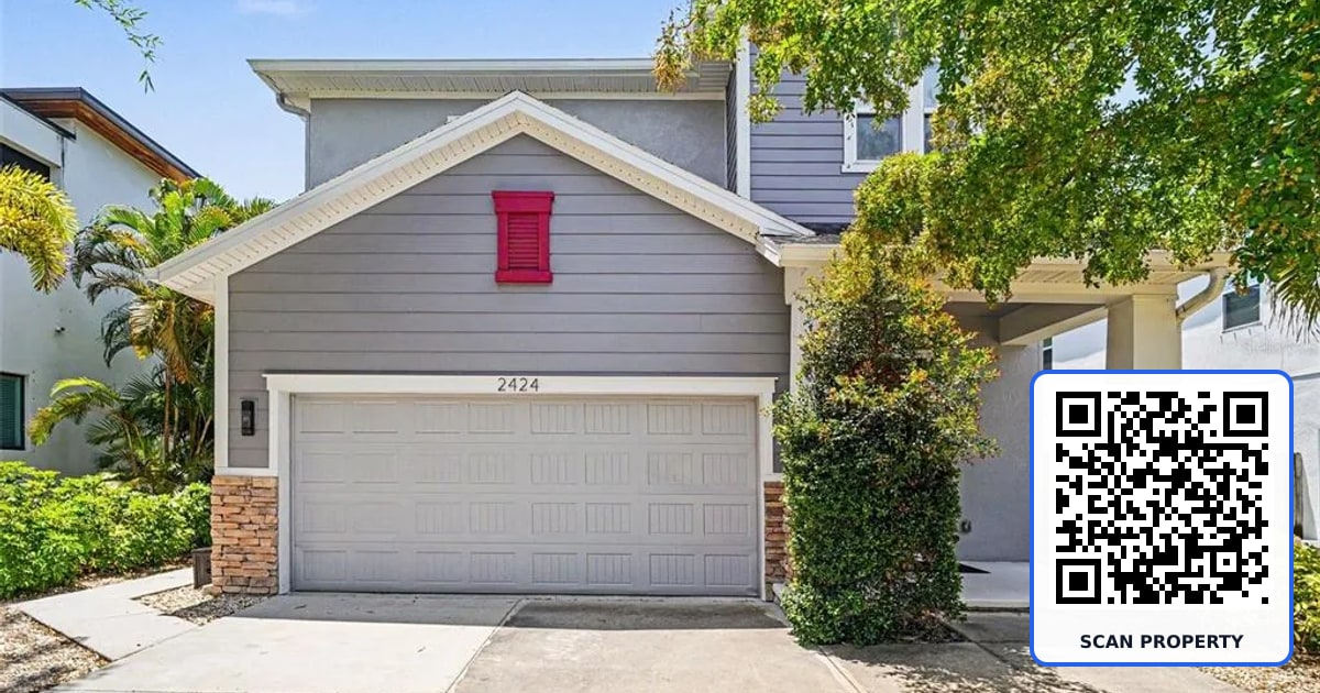 2424 WOOD STREET property photo