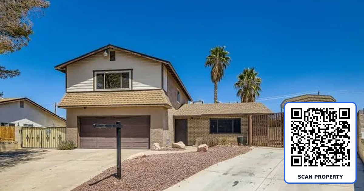 733 Strawberry Place property photo