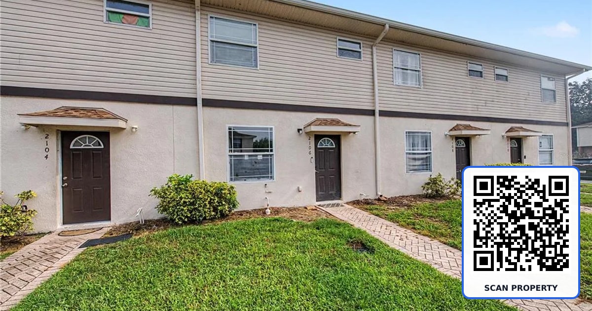 2106 PINE CHACE COURT property photo