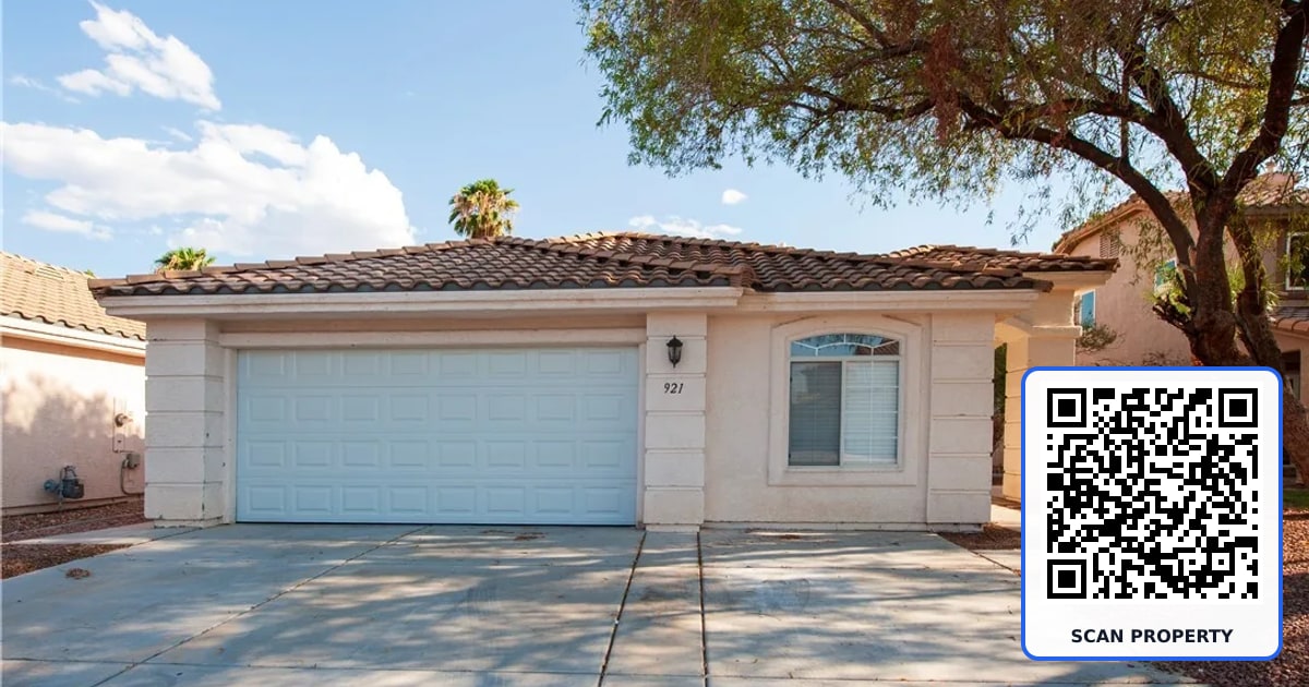 921 English Heather Drive property photo