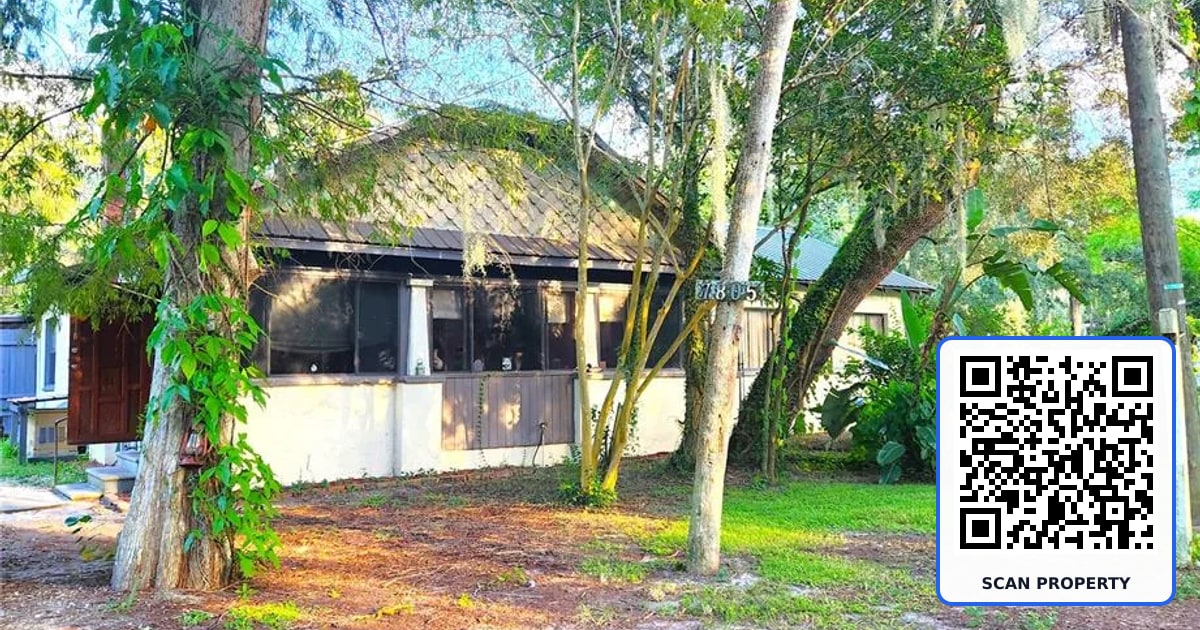 7805 N 12TH STREET property photo