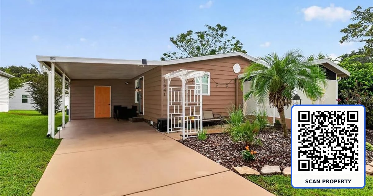1541 DORAL CIRCLE property photo