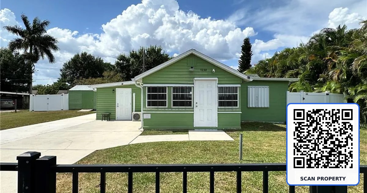 1230 WOODLAWN AVENUE property photo